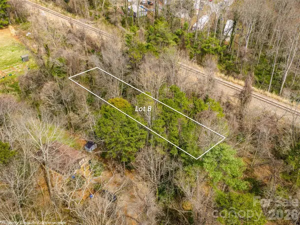 99999 Summit Avenue #B, Asheville, NC 28803