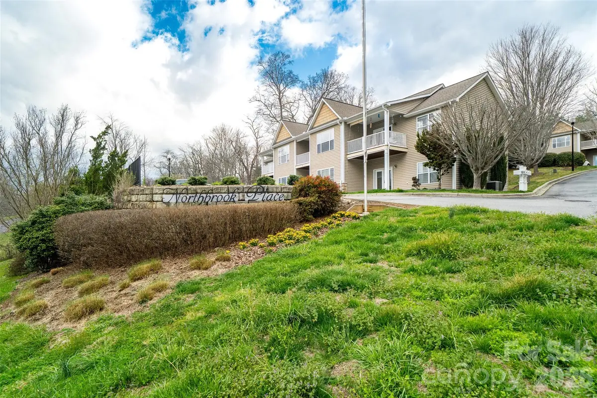 10 Northbrook Place #D, Asheville, NC 28804 - #1