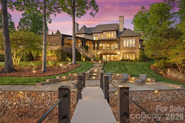 448 Stonemarker Road, Mooresville, NC 28117