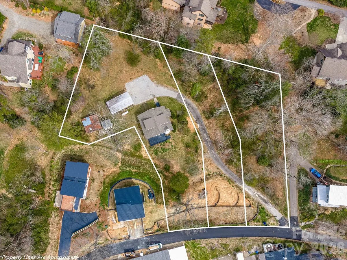 15 Woodbine Road, Asheville, NC 28804 - #1