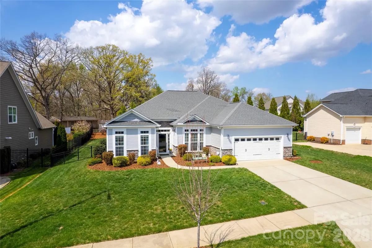 550 Old Speedway Drive Nw, Concord, NC 28027 - #1