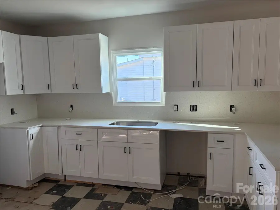 304 N Jones Avenue, Rock Hill, SC 29730 - #2