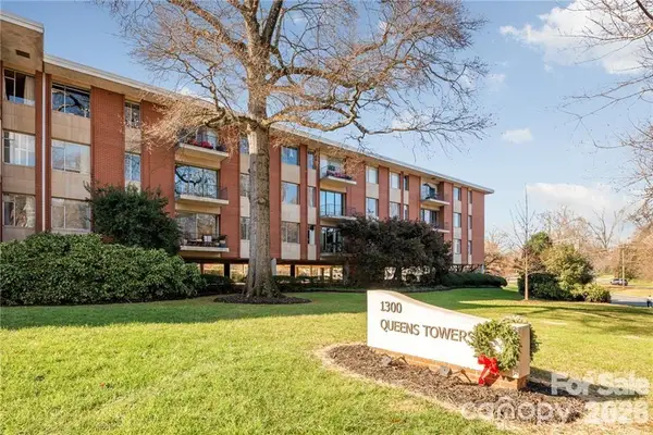 1300 Queens Road #312, Charlotte, NC 28207