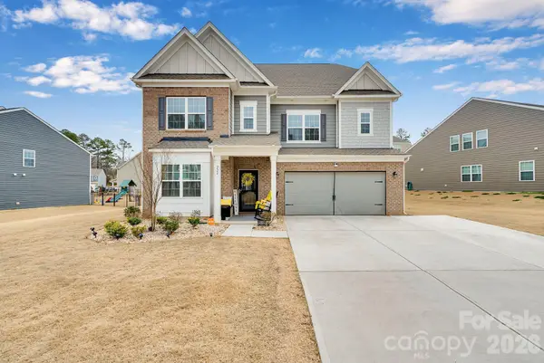 224 Hamptons Cove Road, Troutman, NC 28166