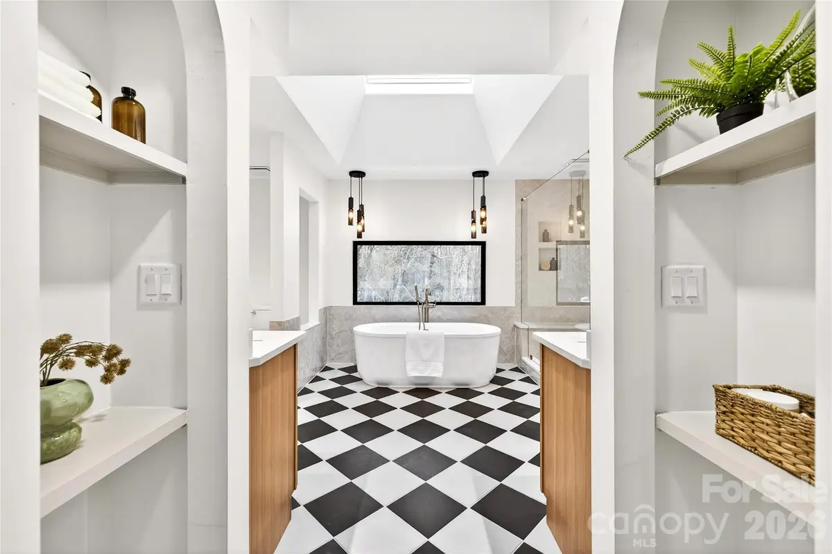 2011 E Barden Road, Charlotte, NC 28226 - #1