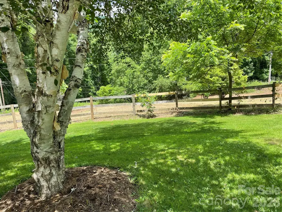 11820 State Highway 197 None S, Burnsville, NC 28714 - #3