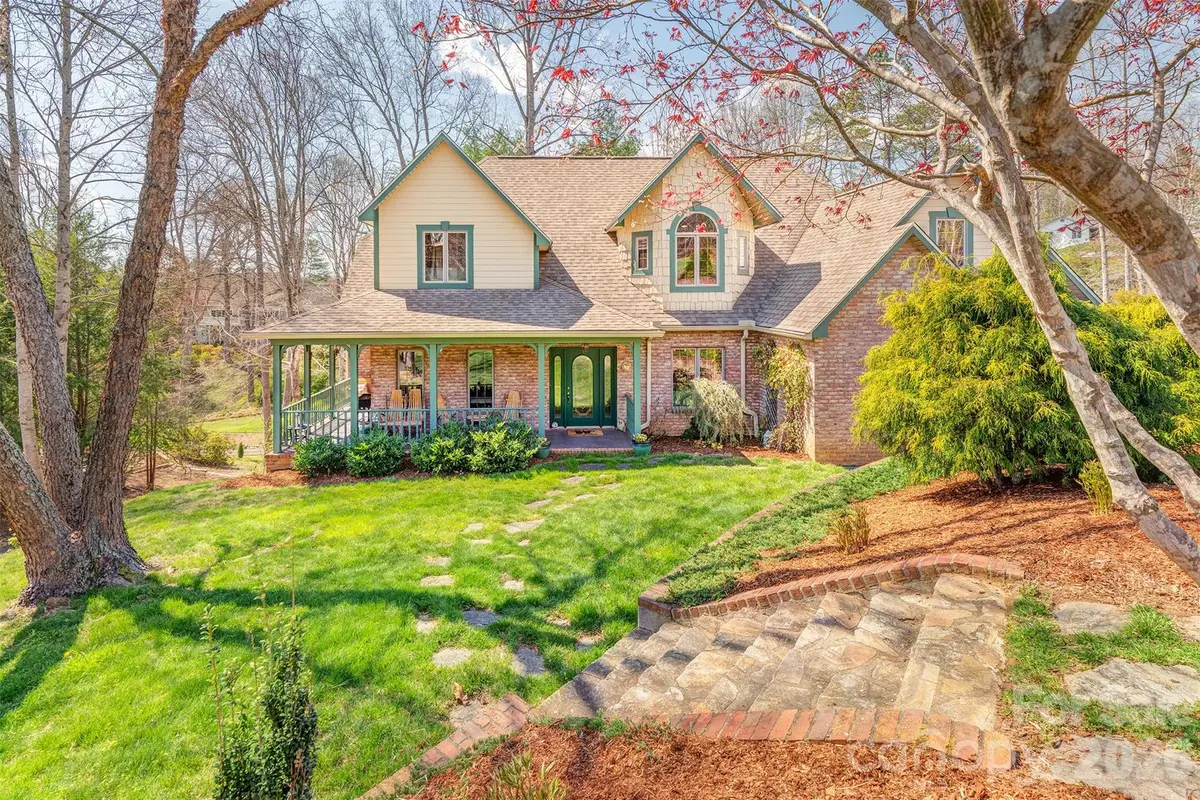 46 Valley Drive, Weaverville, NC 28787 - #1