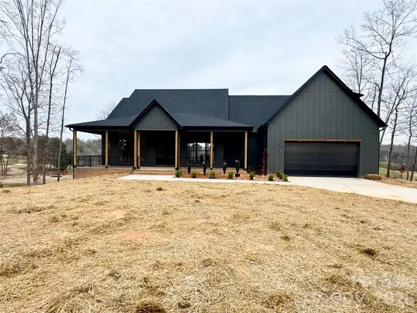 191 Broken Arrow Drive, Statesville, NC 28677