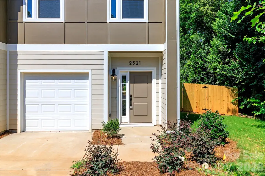 2521 Elon Street, Charlotte, NC 28208 - #3