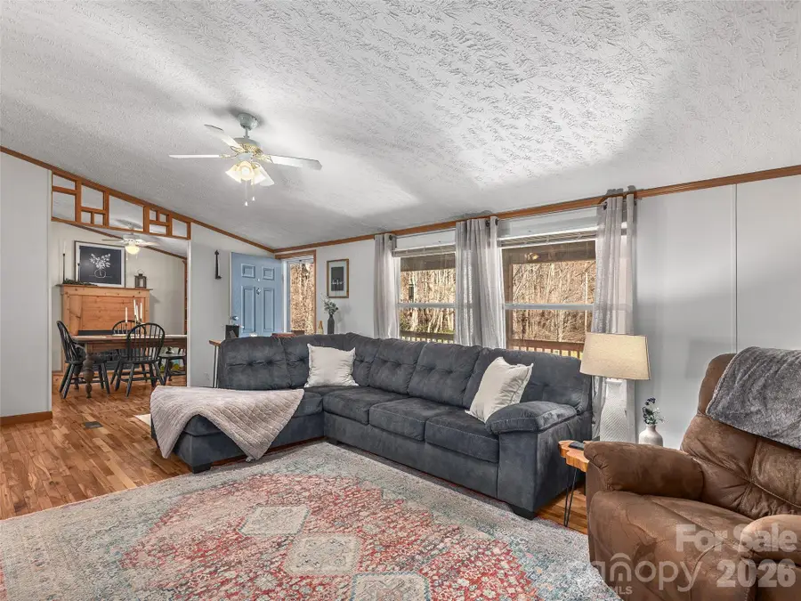 114 Gateway Cove, Canton, NC 28716 - #3