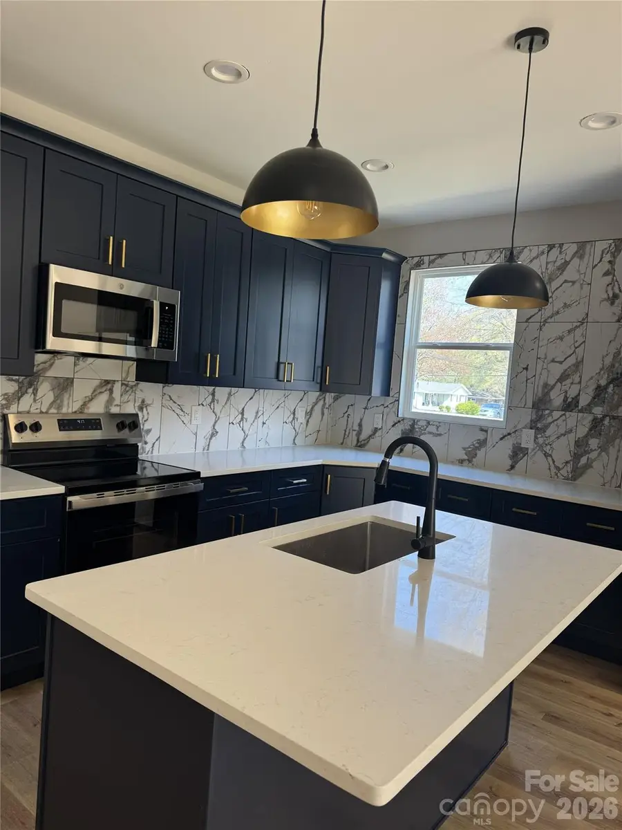 912 A Rhode Island Avenue Nw, Kannapolis, NC 28083 - #2