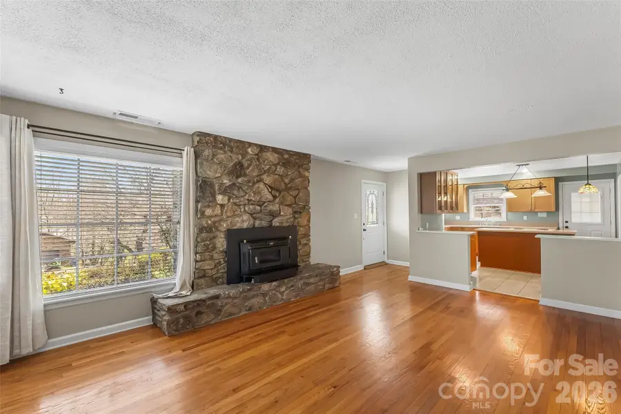 10 Woodmont Drive, Asheville, NC 28806 - #2