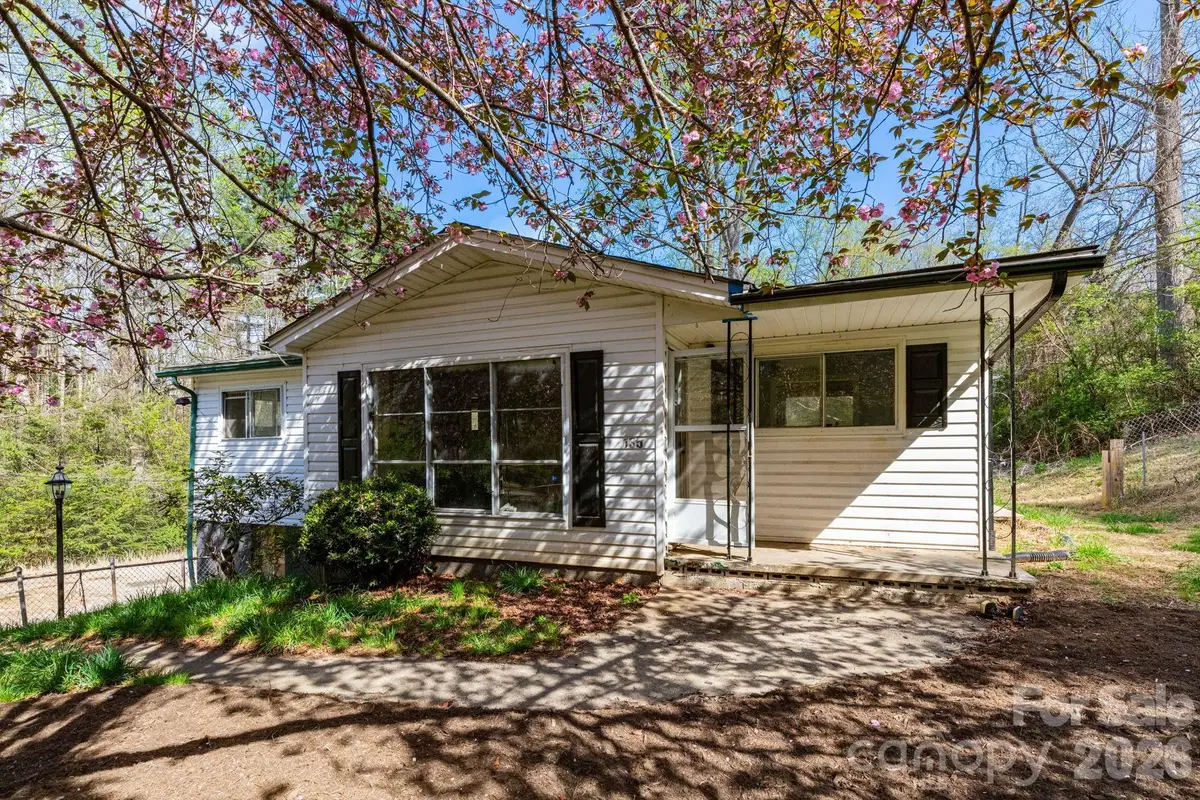 135 Sardis Drive, Asheville, NC 28806 - #1