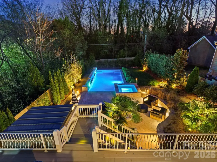 3220 Commonwealth Avenue, Charlotte, NC 28205 - #2