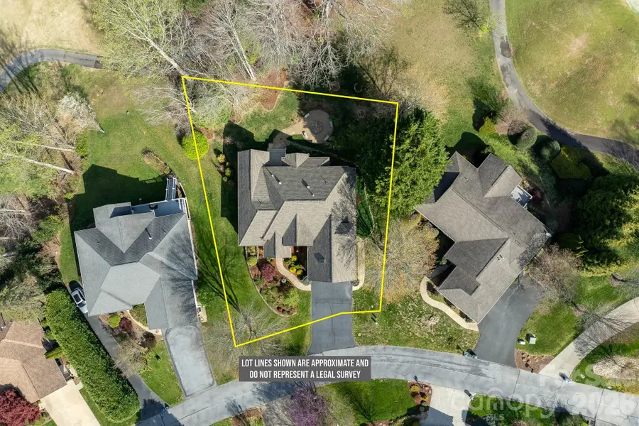 113 Fairway Knoll Drive, Hendersonville, NC 28739 - #2