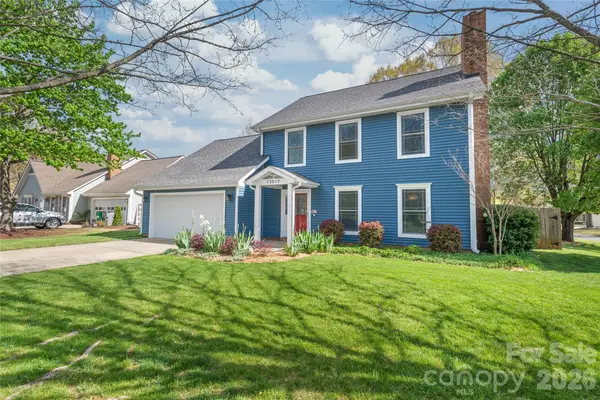 13517 Thicket Court, Charlotte, NC 28273