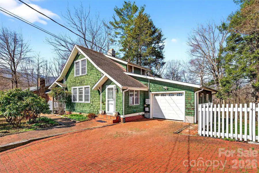 109 Eastwood Avenue, Swannanoa, NC 28778 - #3