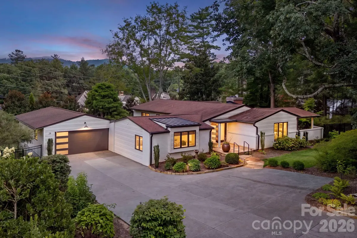 28 Forest Road, Asheville, NC 28803 - #1