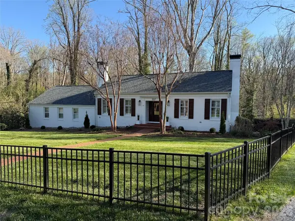 507 Riverside Drive, Morganton, NC 28655