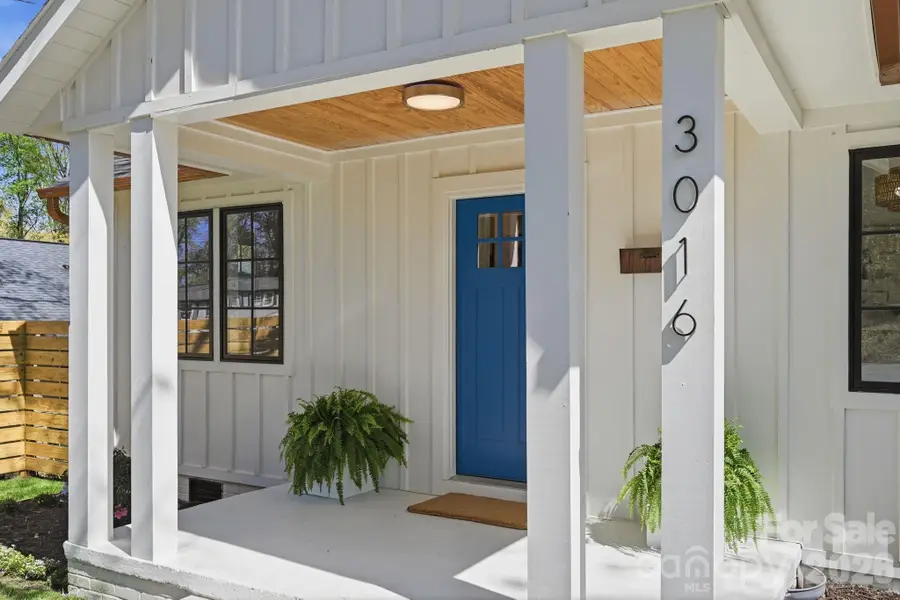 3016 Parkway Avenue, Charlotte, NC 28208 - #2
