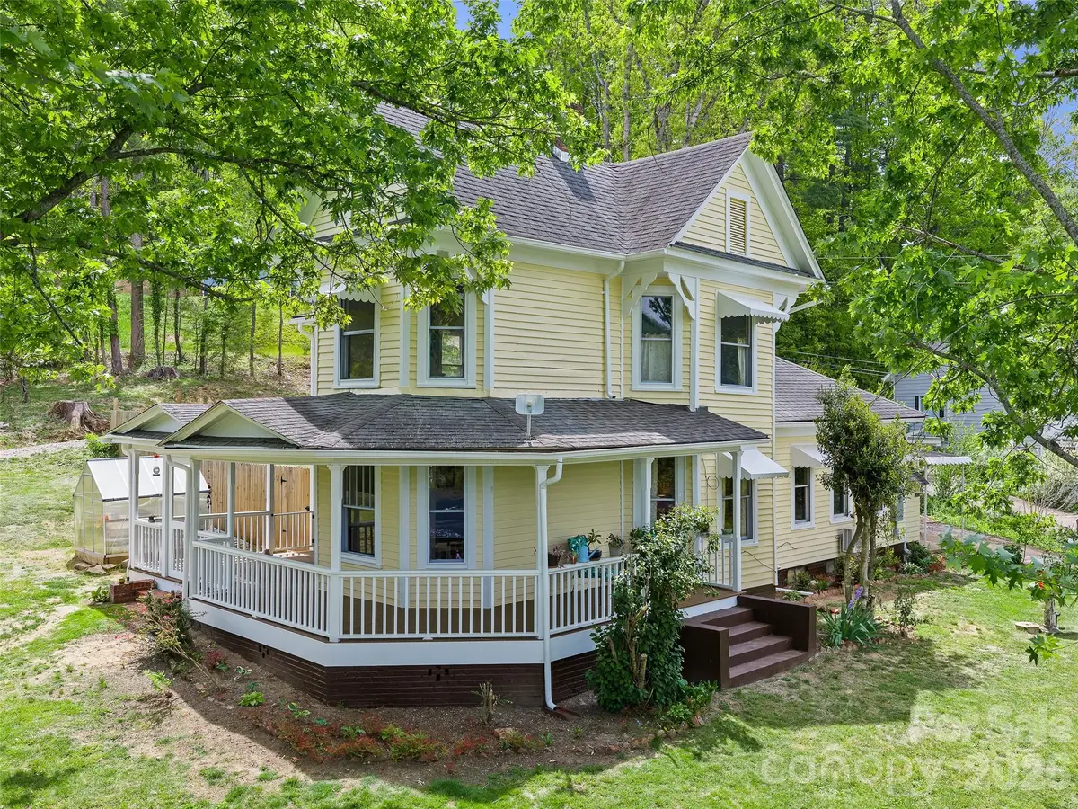 309 Hillside Drive, Burnsville, NC 28714 - #1