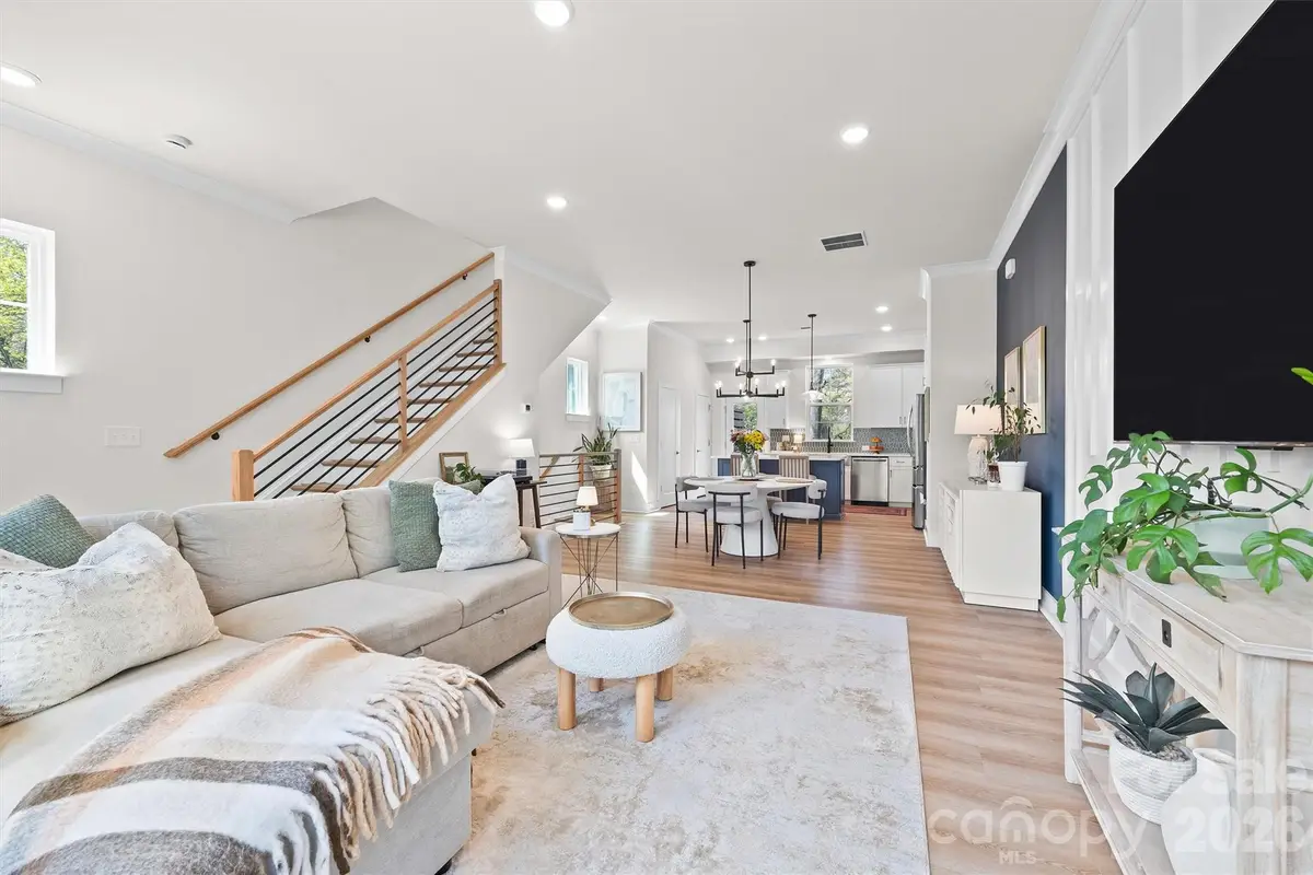 3225 Zenith Lane, Charlotte, NC 28205 - #1