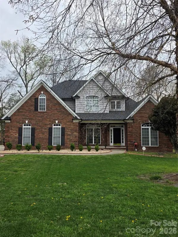 7901 Tottenham Drive, Harrisburg, NC 28075