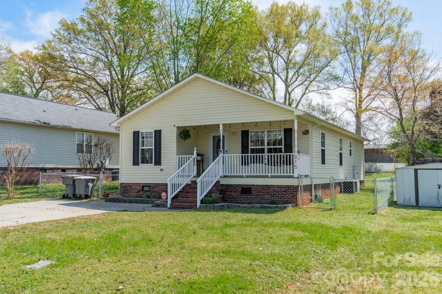 1015 S Walnut Street, Kannapolis, NC 28081 - #2