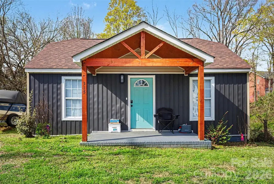 315 Pineview Street, Kannapolis, NC 28083 - #2