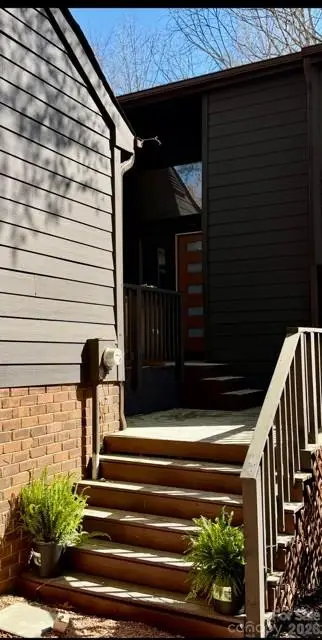 8930 St Croix Lane, Charlotte, NC 28277