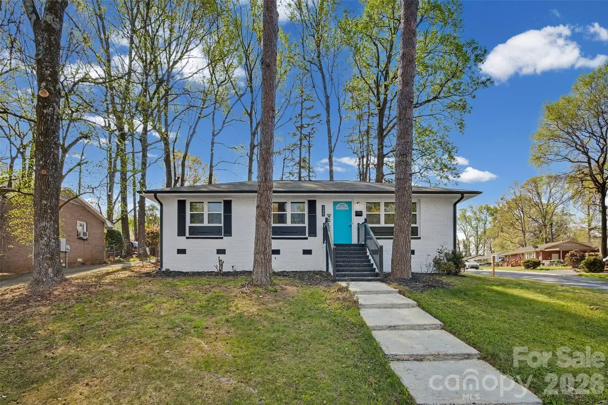 553 Derrydowne Drive, Charlotte, NC 28213 - #1