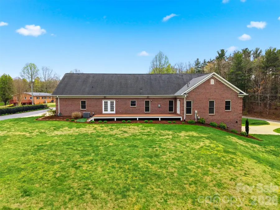 3330 Shamrock Heights, Hudson, NC 28638 - #2