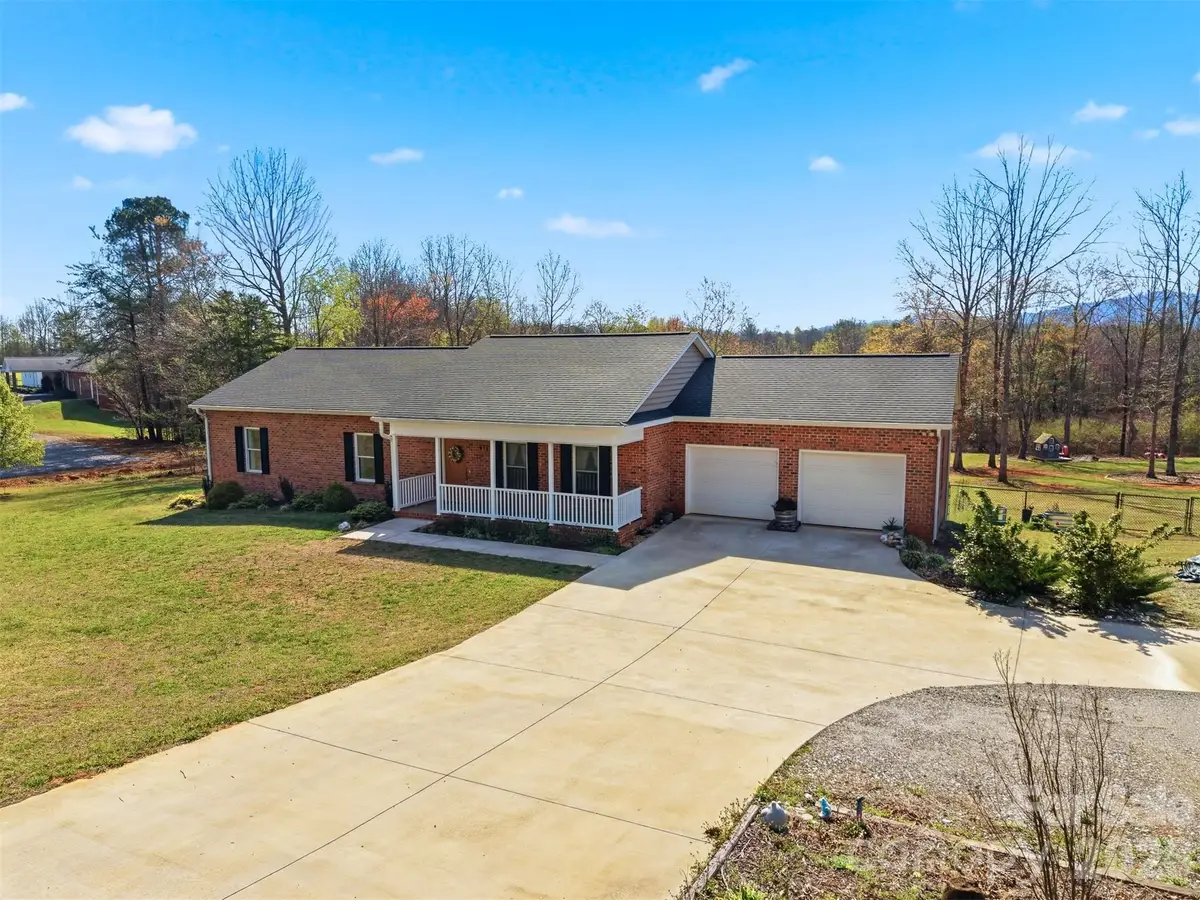 976 Amherst Road, Morganton, NC 28655 - #1