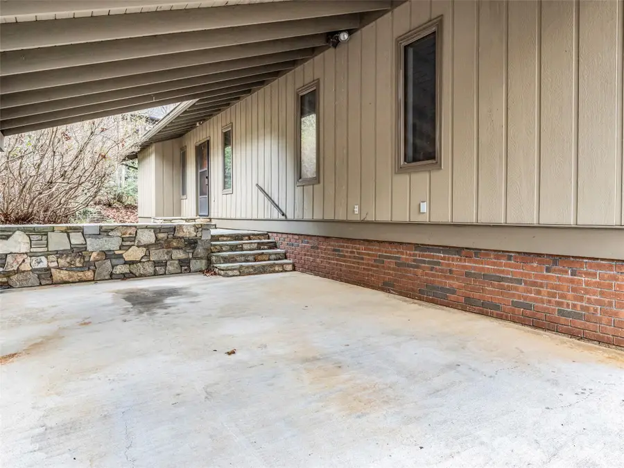 417 Ivy Road, Black Mountain, NC 28711 - #3