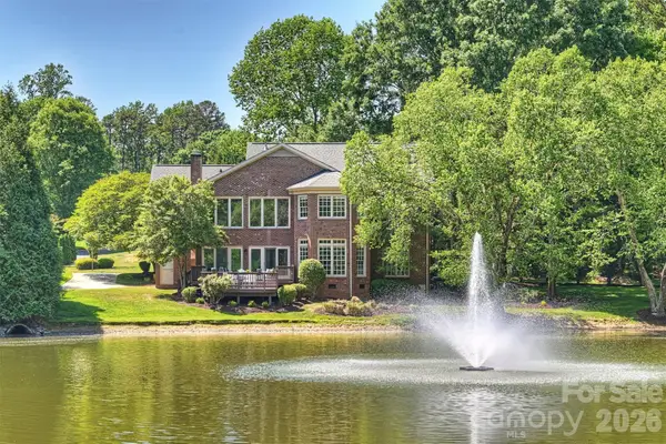 127 Summermore Drive, Charlotte, NC 28270