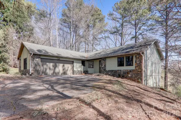 225 Sheepnose Drive, Lake Lure, NC 28746