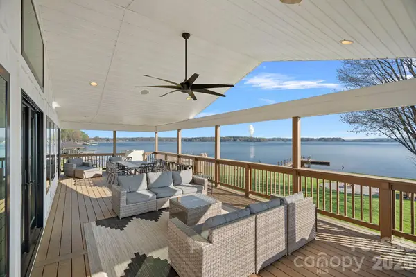 8182 Mountain Shore Drive, Sherrills Ford, NC 28673