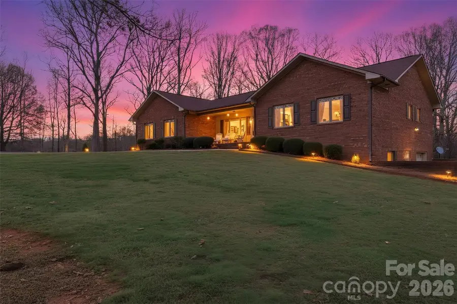 328 Davidson Court, Taylorsville, NC 28681 - #2