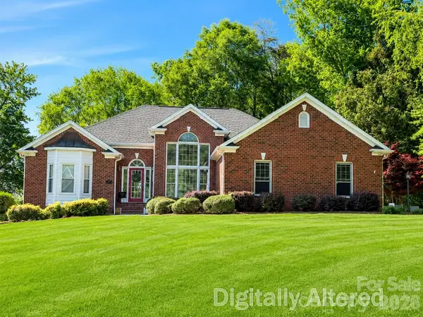 136 Windemere Isle Road, Statesville, NC 28677