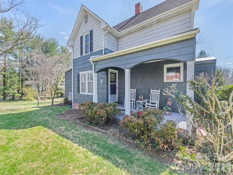 151 Hampton Heights, Canton, NC 28716 - #3