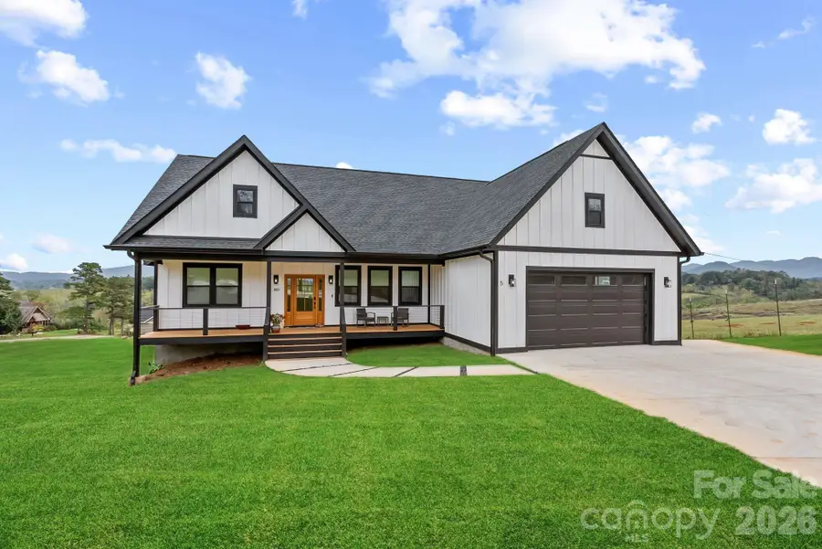 5 Agape Acres Drive, Leicester, NC 28748 - #2