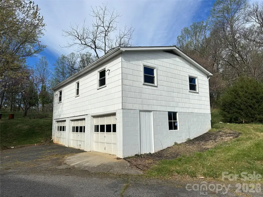 3716 Statesville Road, North Wilkesboro, NC 28659 - #2