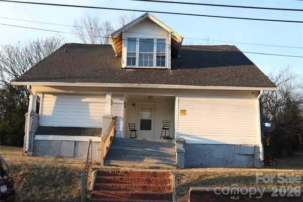 123 E Bell Street, Statesville, NC 28677