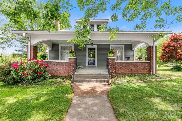 41 Harrison Street, Canton, NC 28716