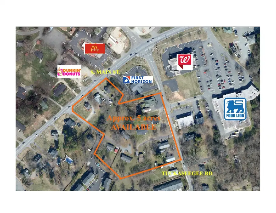 711 S Main Street, Mount Holly, NC 28120 - #2