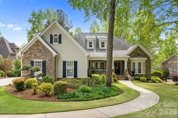 7902 Chapel Creek Drive, Denver, NC 28037