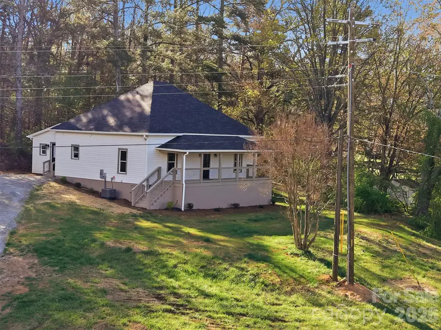 600 Linneys Mountain Road, Taylorsville, NC 28681 - #3