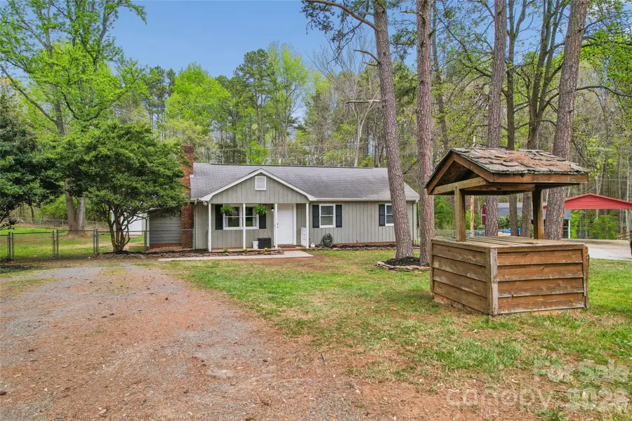 6127 Dovetail Court, Charlotte, NC 28227 - #3