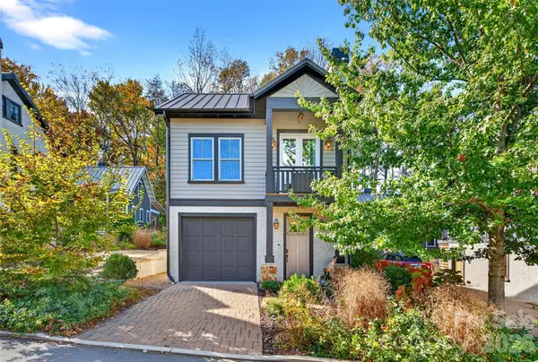 9 Fay Jones Lane, Black Mountain, NC 28711