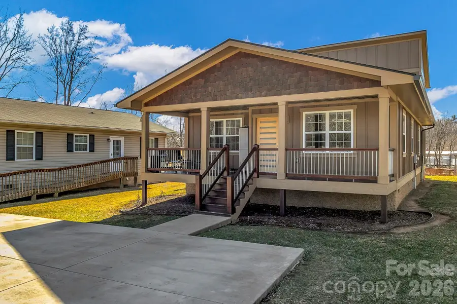 215 E Oakview Road, Asheville, NC 28806 - #3